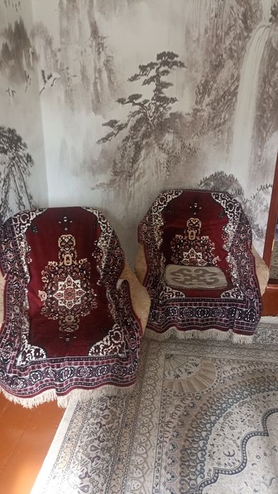 Кресла- крутящиеся- Чешские