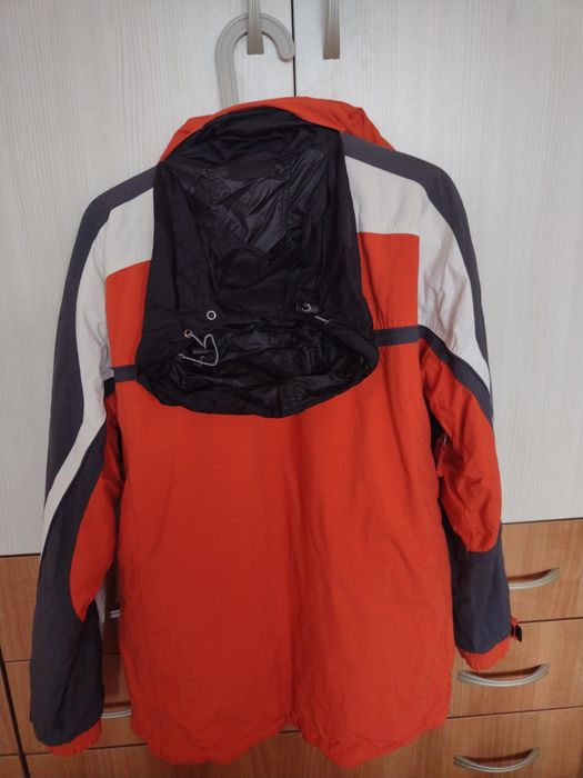 Скиорско яке размер S