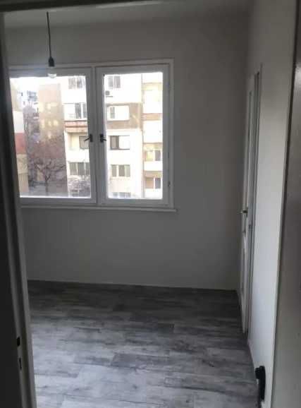 Двустаен имот в Дружба 1
