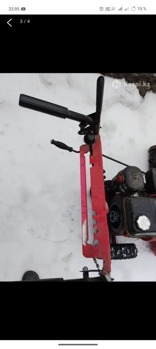 Продам снегоуборочную машину