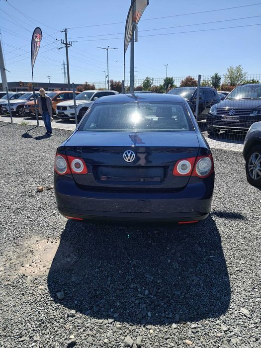 VOLKSWAGEN Jetta 2006 — imagine 2