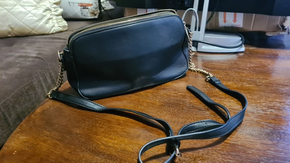 Дамска чанта - кожена