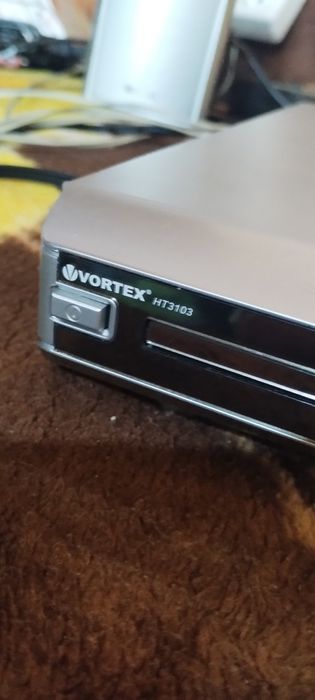 Boxe 5.1  cu radio  dvd  impecabil