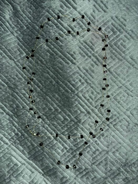 Украшения продаются