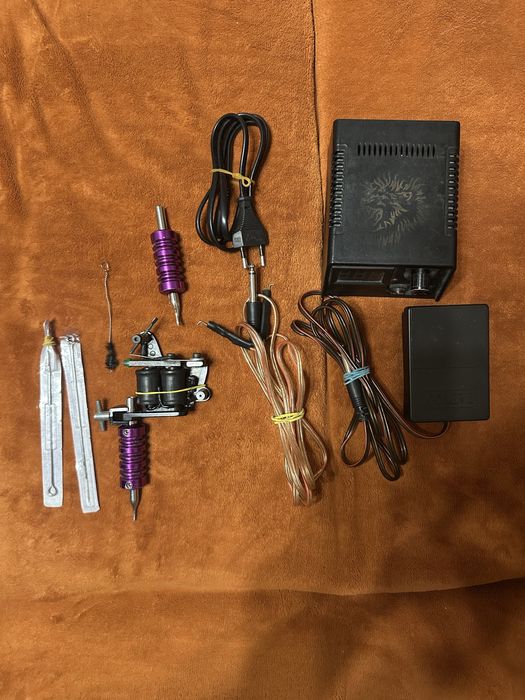 Набор оборудования для татуировки