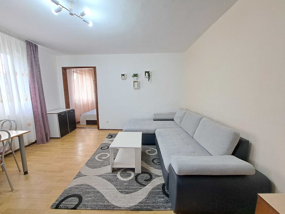 Inchiriez apartament 2 camere Decebal - disponibil IMEDIAT