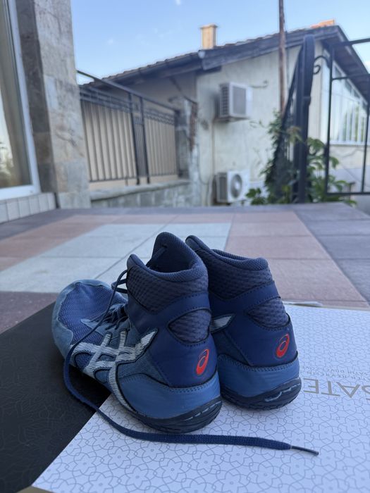 Борцовки asics .