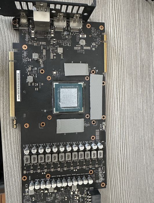 Rtx 2070 super asus rog strix