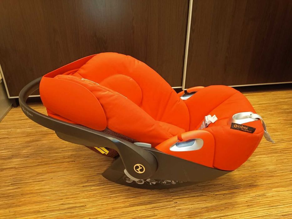 2 в 1 Бебешки кош и столче за кола Cybex Cloud Z i-size Autumn Gold