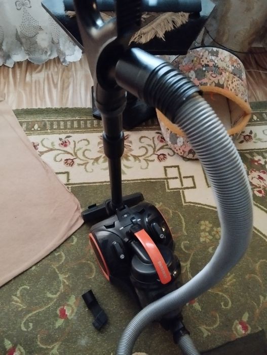 Пылесос  Самсунг.