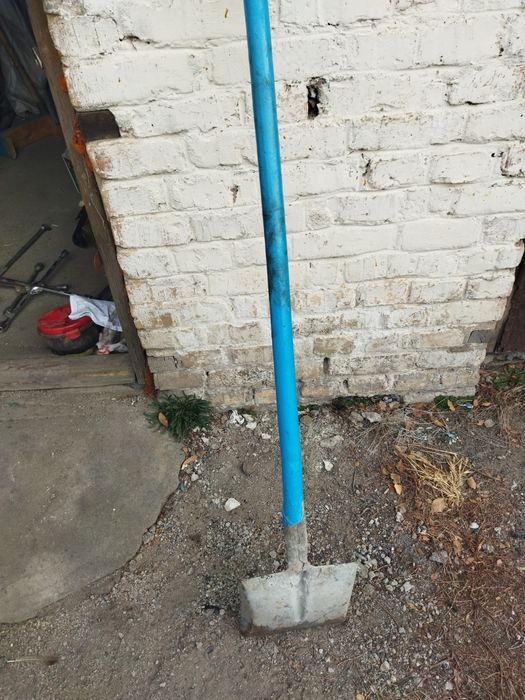 Топор, пила, ремень