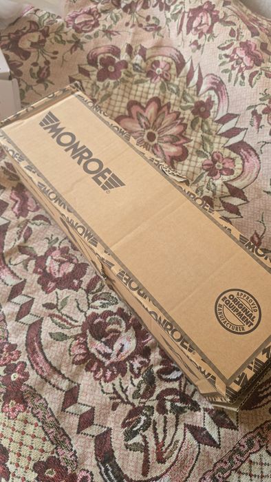 Амортизатор Рено Сандеро Степвей 1