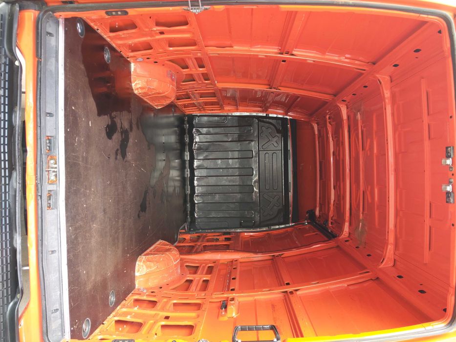 Продавам IVECO Daily 35S14 CNG Facelift - фабрично на метан, 2013 г