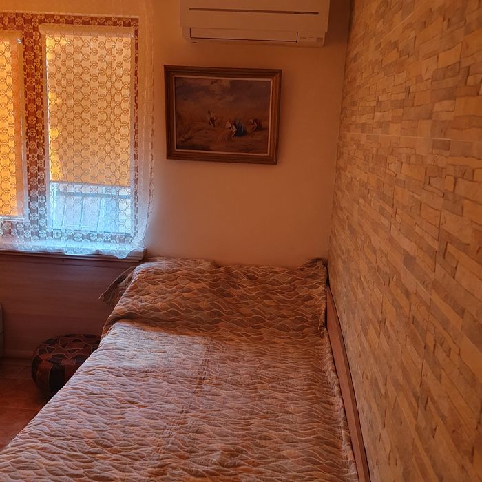 Дава се под наем Многостаен апартамент в Варна, Червен площад - 98 кв.м за 765 € - Снимка #23