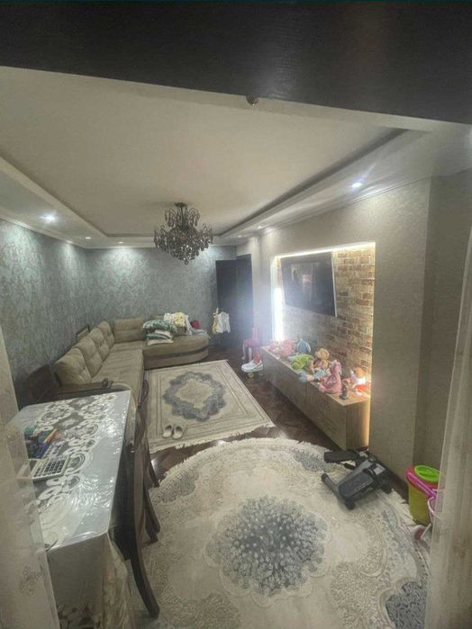 вогзал худудида 4 хоналик квартира сотувда