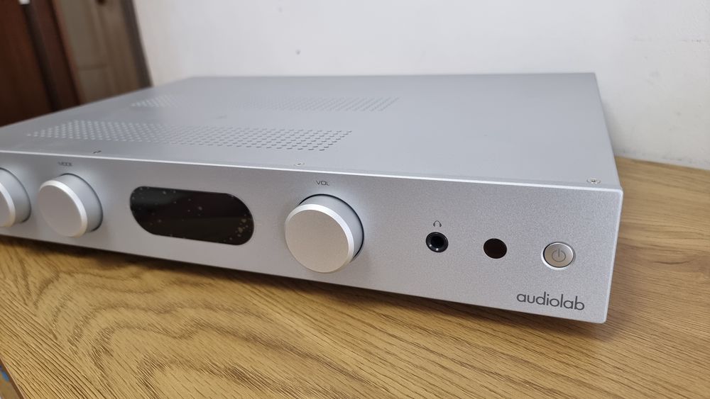 Audiolab  6000 A