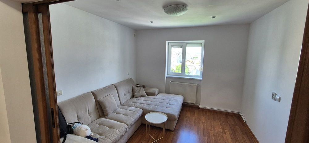 Apartament 4 camere, Zimbru, Dacia