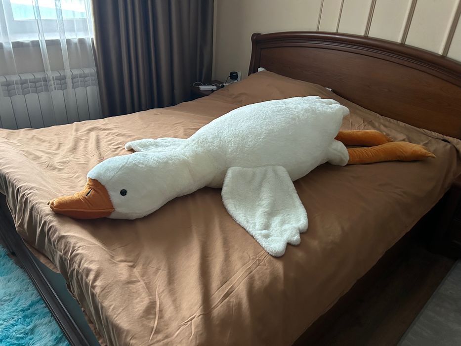 Мягкая большая игрушка Гусь