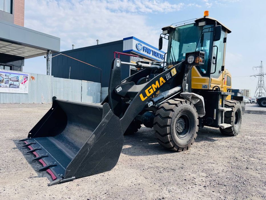 Погузчик Lugong Lm930