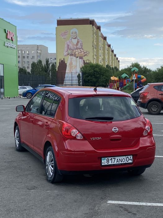 Срочно Продам машину NISSAN VERSA