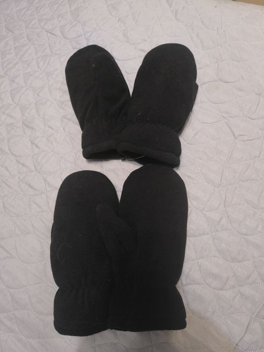 Продам варежки зимние