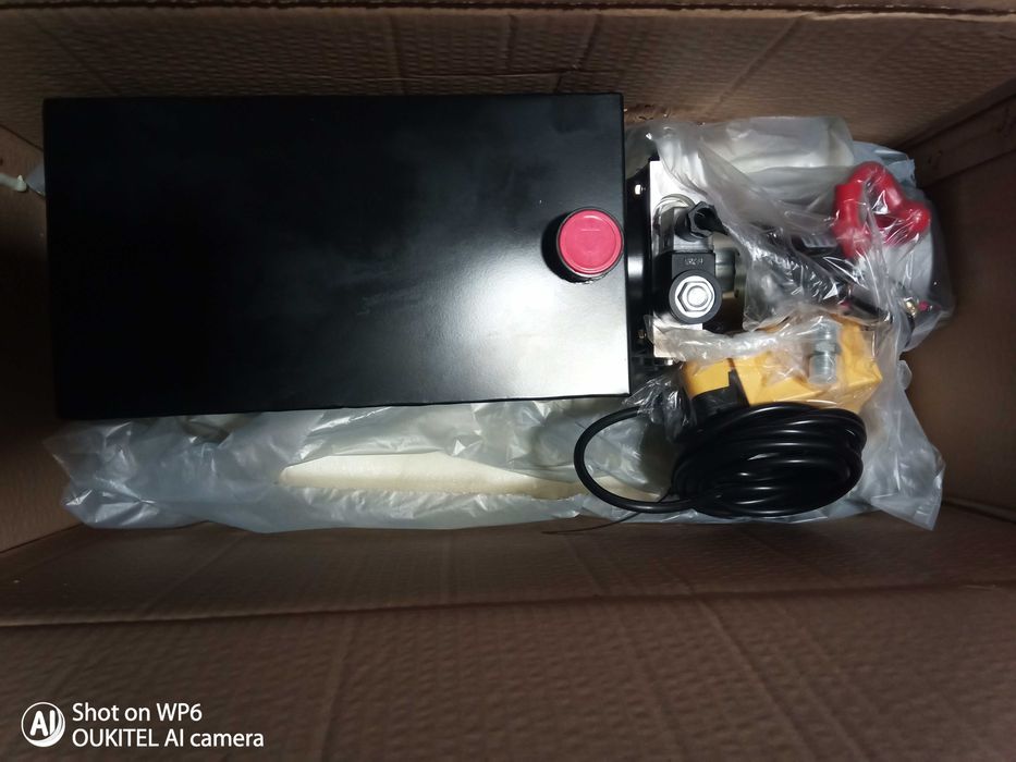 Хидравлична помпа 12V