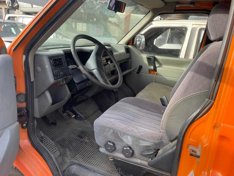 vw t4 transporter caravelle 1.9d  на части т4 каравеле мултиван