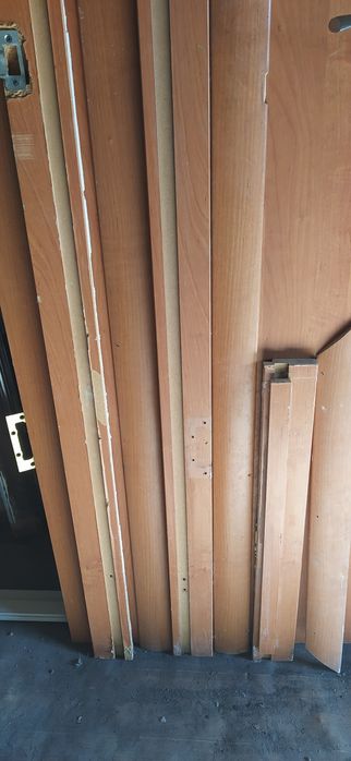 Дверь 2 ×0,6 метра комплект.