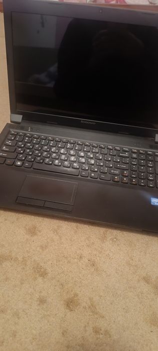 Продам 2 ноутбука Lenovo, Hp.