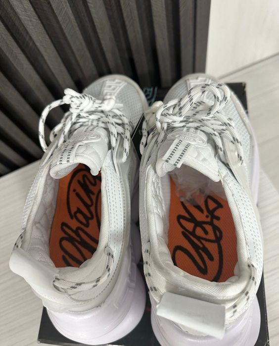 Versace Chain Reaction Albi / Negru toate mărimile