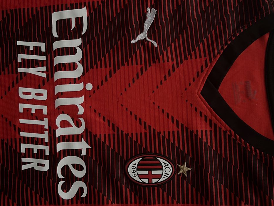 Футболни тениски