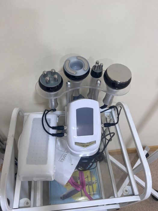 Косметологический аппарат 4в1