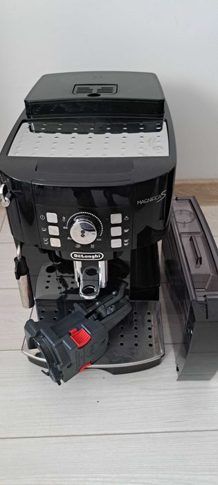 Кафеавтомат Delonghi Magnifica S - ESAM 21.116.B