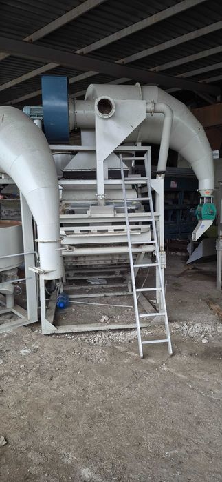 Линия за белене на слънчоглед