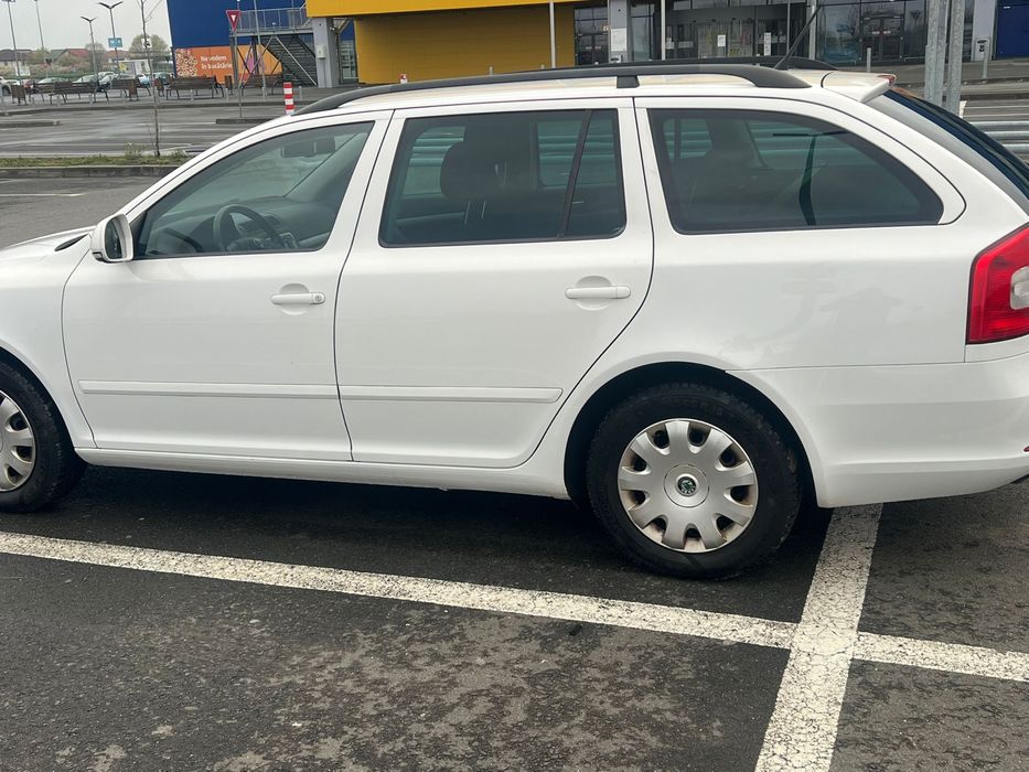 Vând skoda octavia ,1,6 diesel ,an 2013