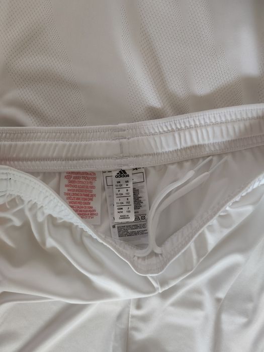 Оригинален екип на Adidas