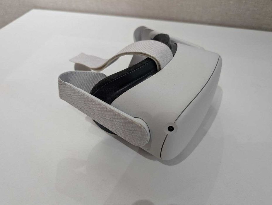 VR шлем Oculus Quest 2