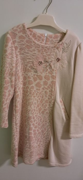 Rochita crem cu broderie