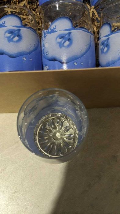 Набор стаканов для коктейля и соков,6 штук,новые,с принтом