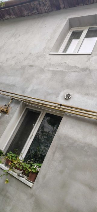 Casa particulara cu gradina
