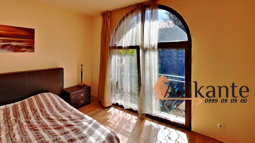 Продава се Къща в с. Панчарево, Област София-град - 280 кв.м за 2500 €/кв.м - Снимка #10