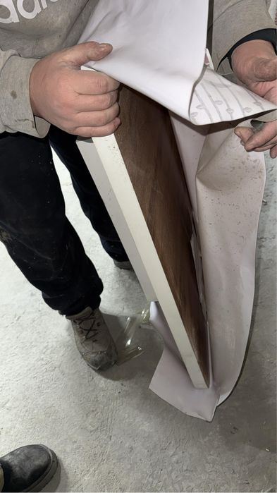 Раскладной стол, 2 штуки.