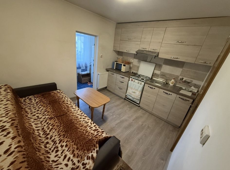 Închiriez apartament Burdujeni
