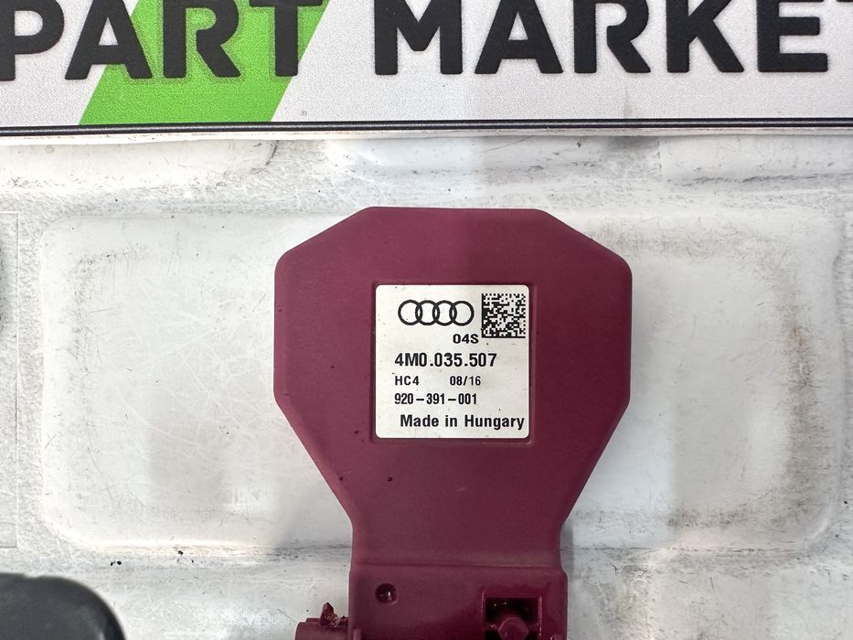 Антена AUDI 4M0035507