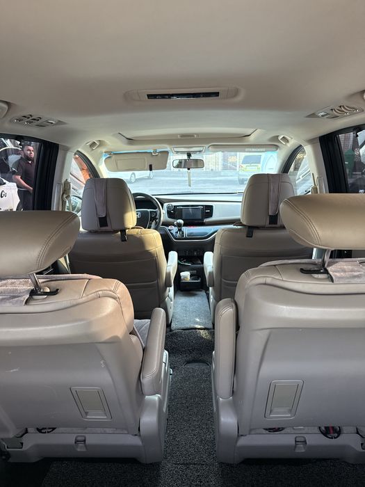 Honda  Odyssey  Yaponya. Отличная авто для семьи. Минивен.