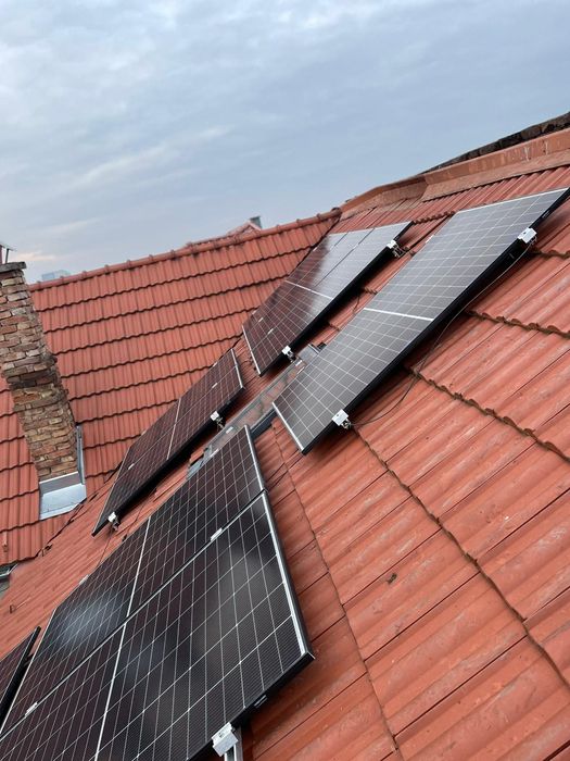 Montez sisteme fotovoltaice lincepind cu 8000 de lei si dosar prosumat