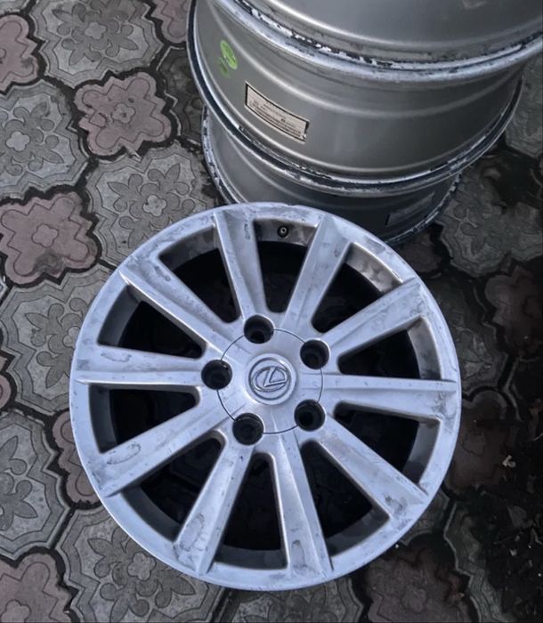 Оригинал диски R20 от лексус лх570