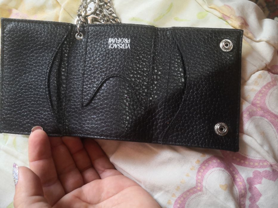 Portofel original Versace biker, cu lanț, nou