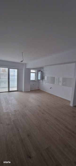 2 camere ,bloc nou,cu parcare