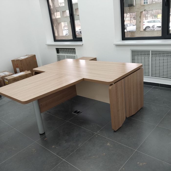 Офисный стол+шкаф комплект